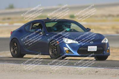 media/Sep-20-2025-Extreme Speed (Sat) [[1fcc23683c]]/Orange (Mid Intermediate)/Session 1 (Sunset)/